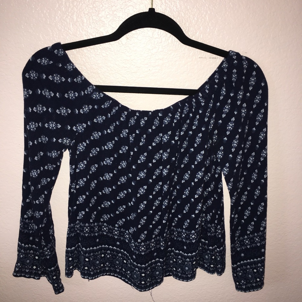 Aeropostale floral top